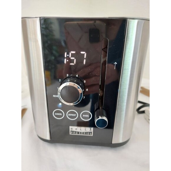 Bella Classics 2-Slice Wide-Slot Toaster - Stainless Steel Multi Setting Toaster - Picture 7 of 9